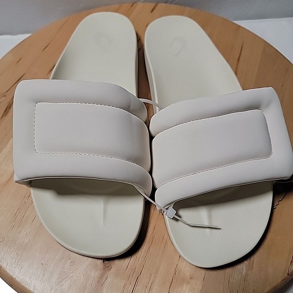 OluKai Women's Padded Slide Sandals in Cream
